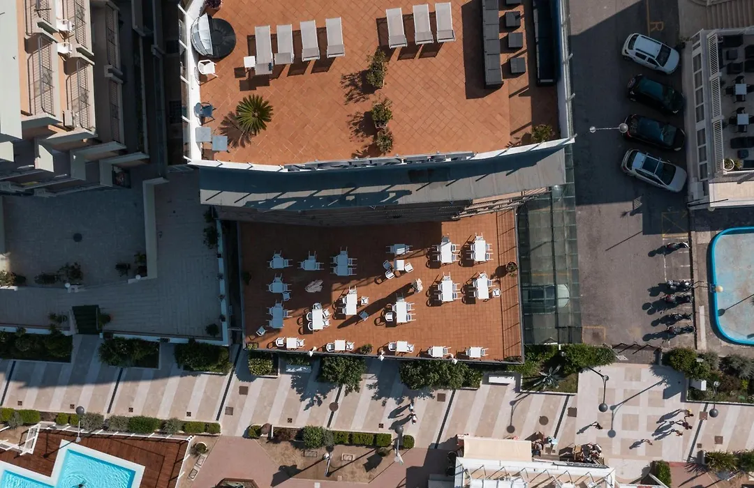 Hotel Nord Est-1